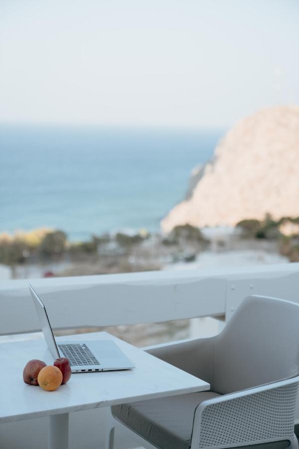 Mon Signor (Adults Only) Otel Kamári Dış mekan fotoğraf