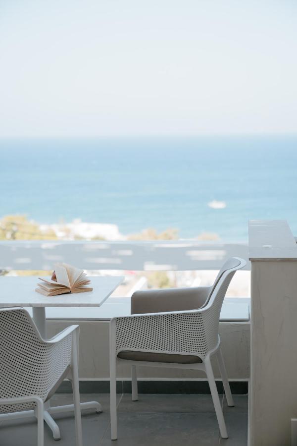 Mon Signor (Adults Only) Otel Kamári Dış mekan fotoğraf